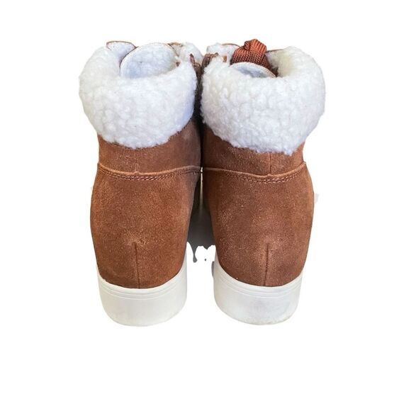 Steve Madden Lakes Wedge Sneaker Faux Fur Sherpa Trim Cognac Suede 8.5M Women's - Picture 2 of 13